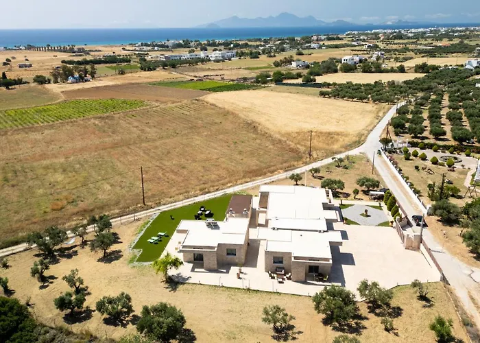 Livas Relaxing In Kardamena Kardamena (Kos)