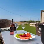 Livas Relaxing In Kardamena Nyaraló *