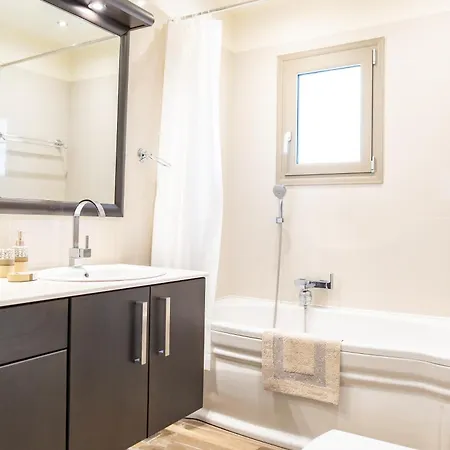 Livas Relaxing In Kardamena *