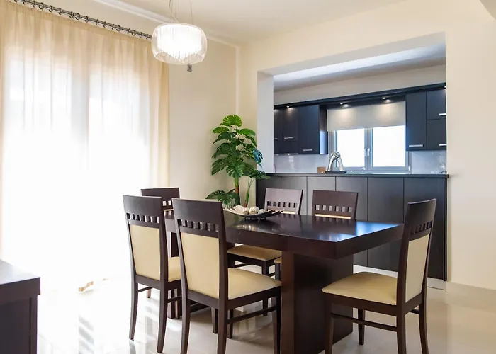 Livas Relaxing In Kardamena